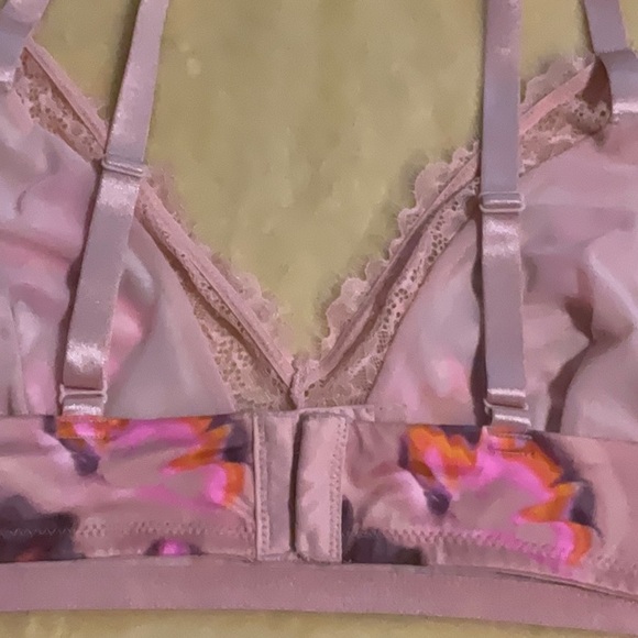 Auden bralette unlined - Picture 5 of 6